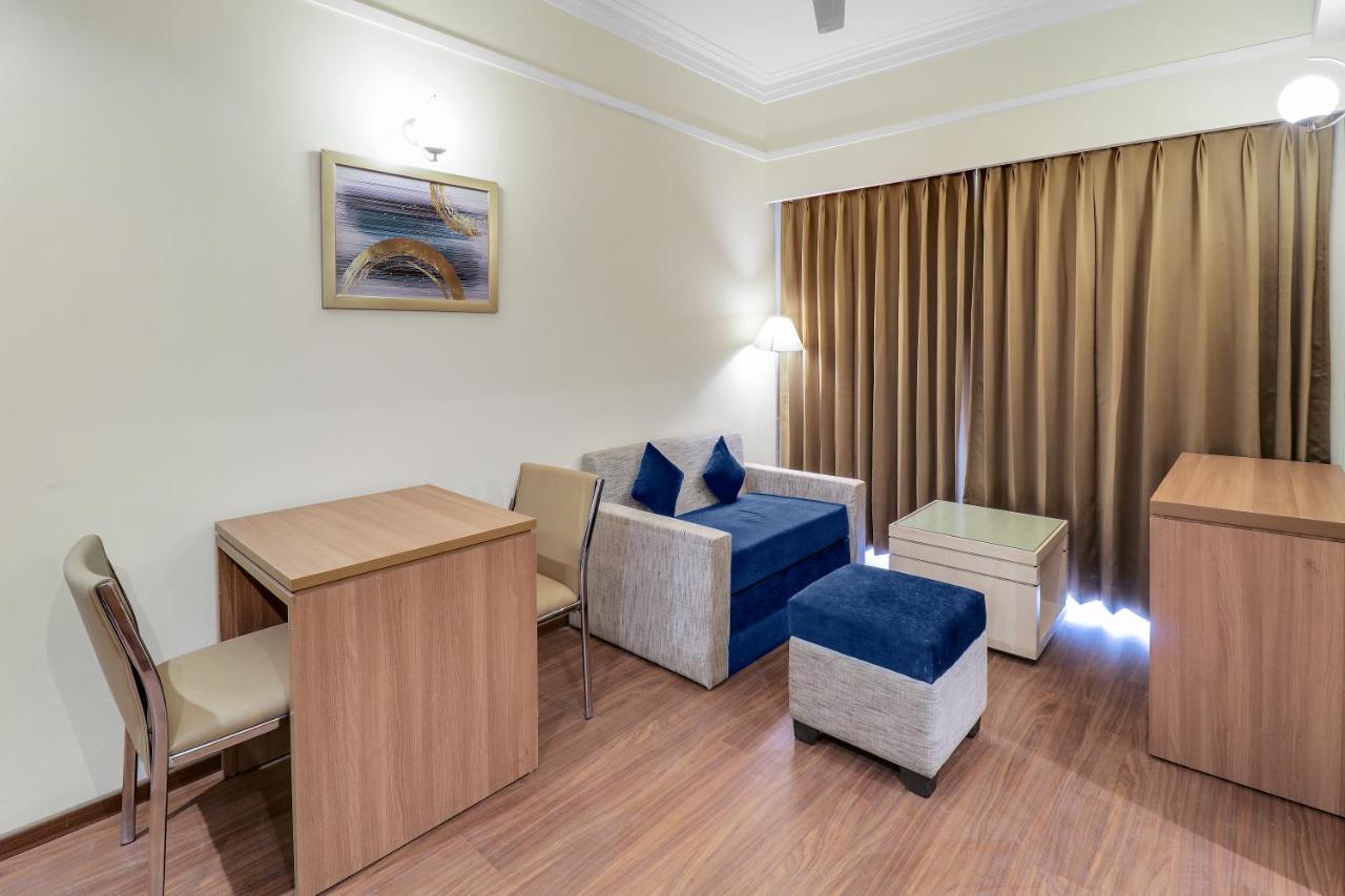 Starlit Suites Newtown 加尔各答 外观 照片
