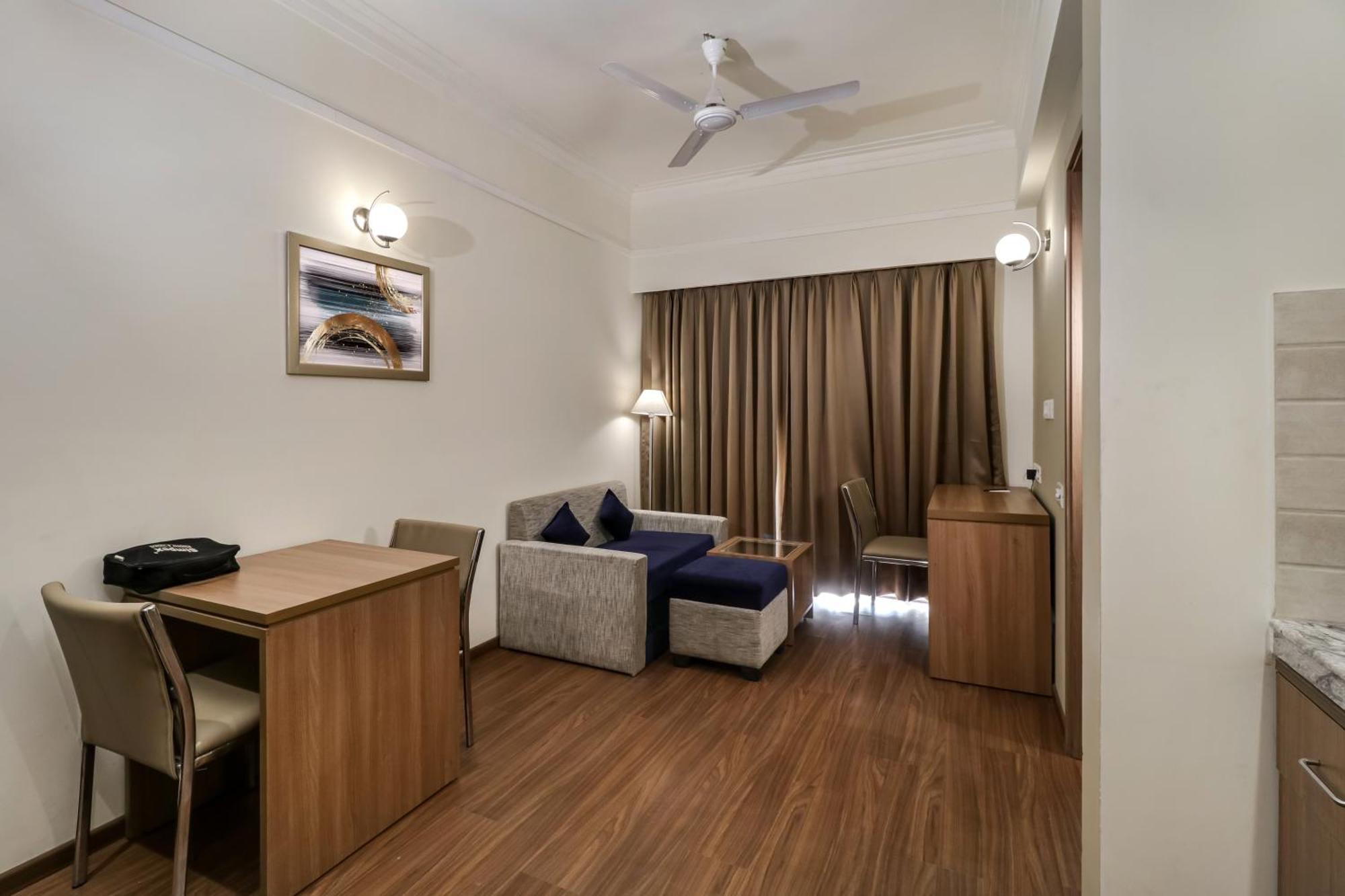 Starlit Suites Newtown 加尔各答 外观 照片