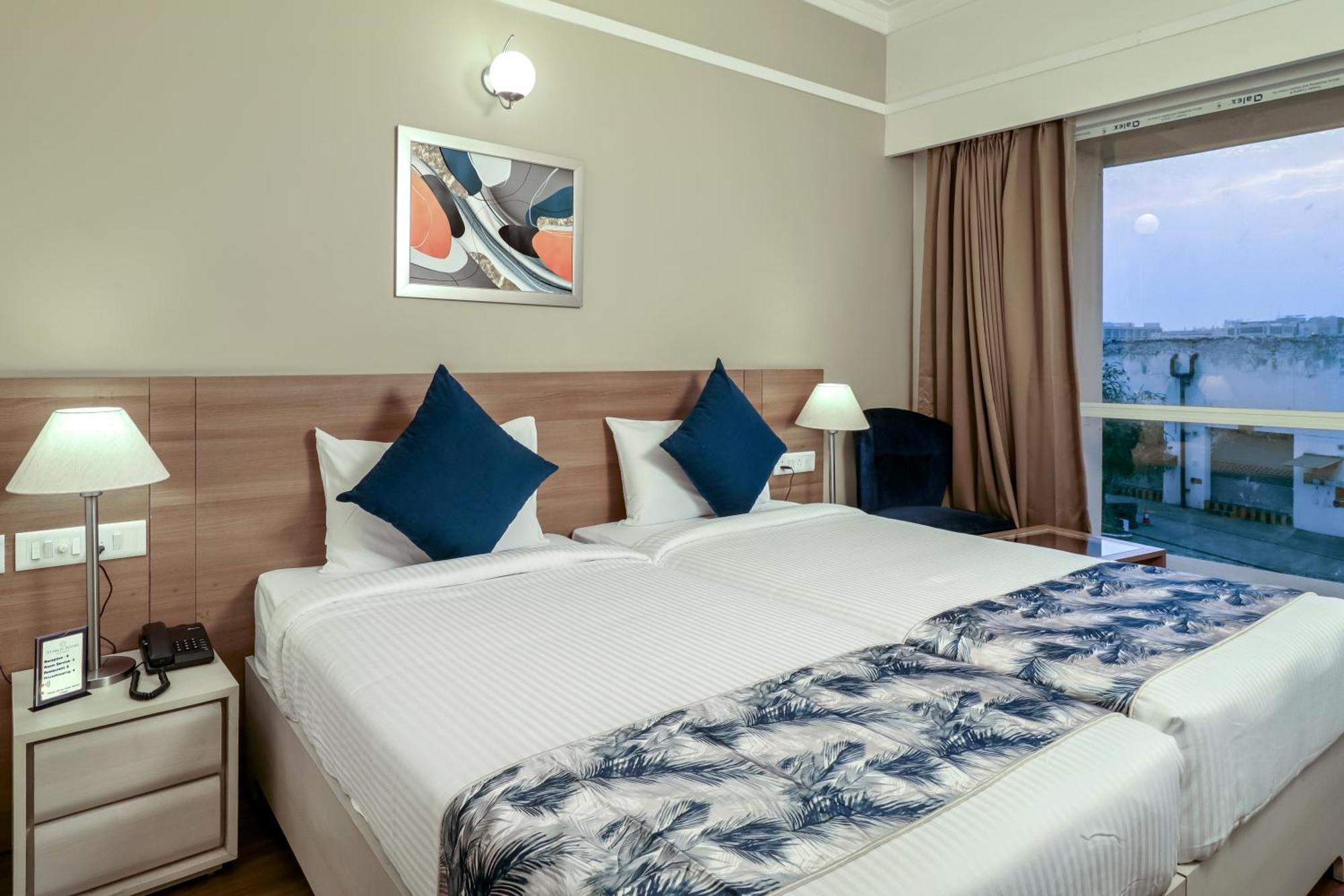 Starlit Suites Newtown 加尔各答 外观 照片